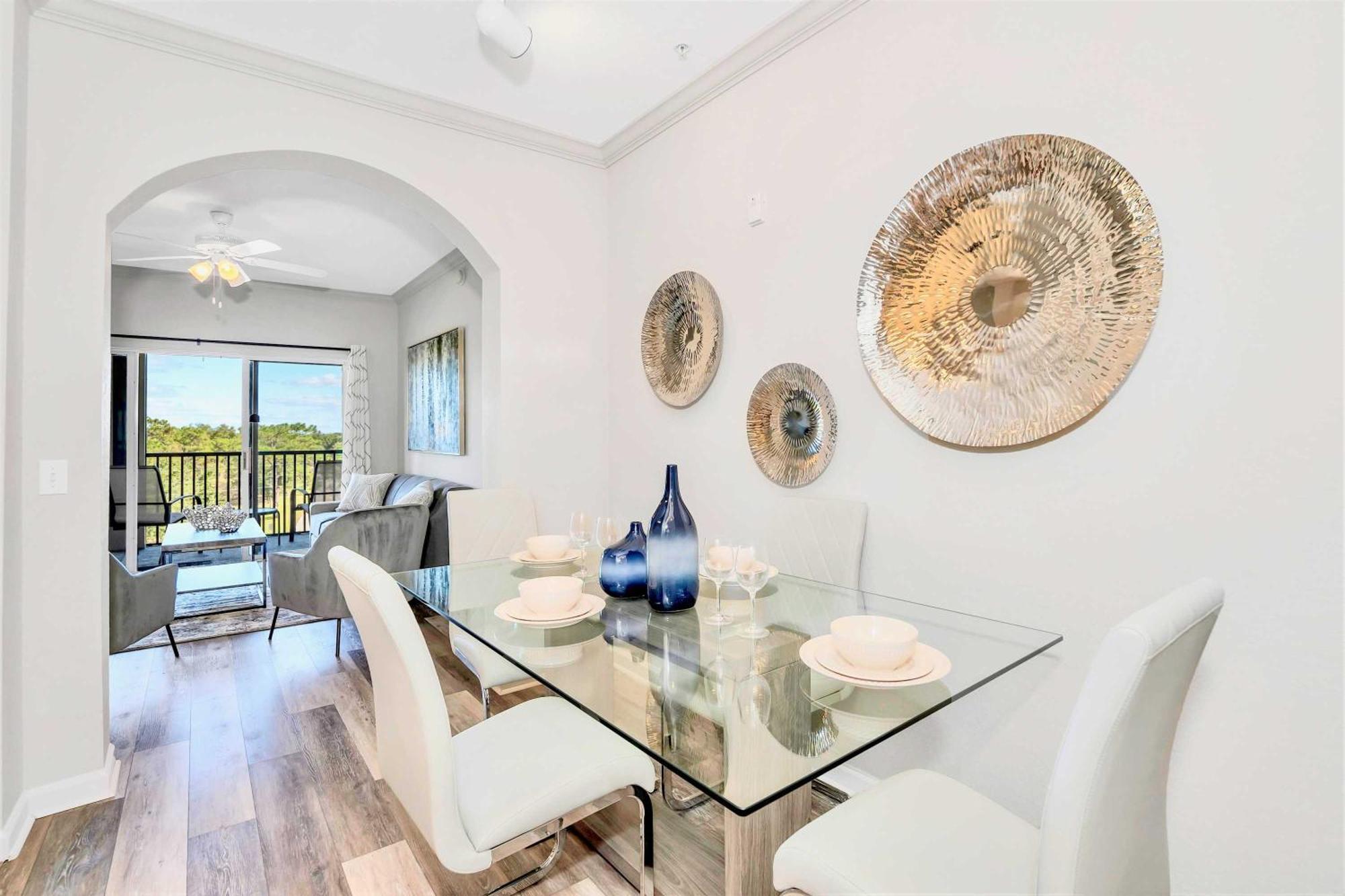 Stunning 3br Near - Pool And Hot Tub! *